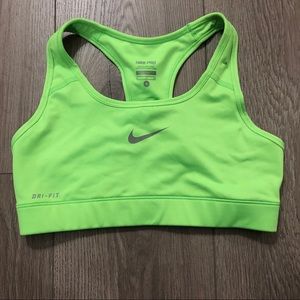 NWOT Nike Dri Fit Sports Bra Small